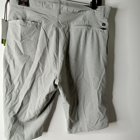 Short - Picture 9 of 10